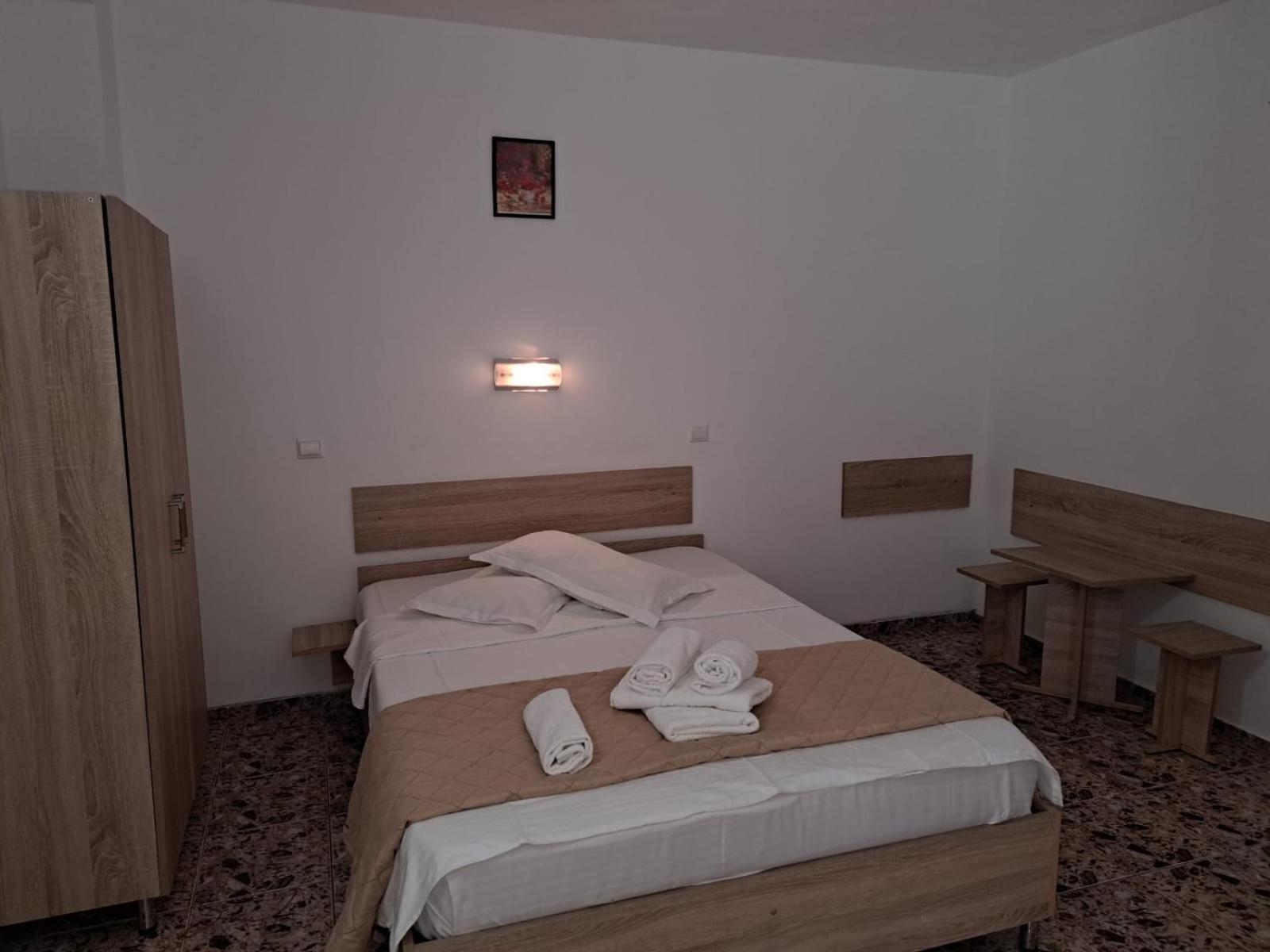 Guest house Casa Family *