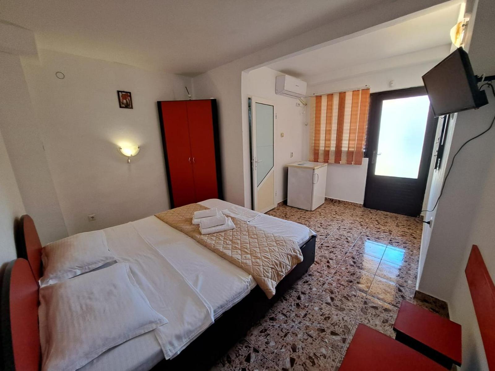 Guest house Casa Family *